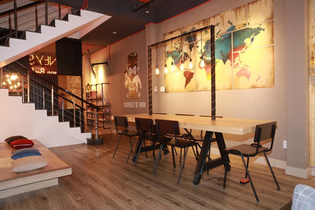 Barney'S Danang Backpackers Hostel Eksteriør bilde